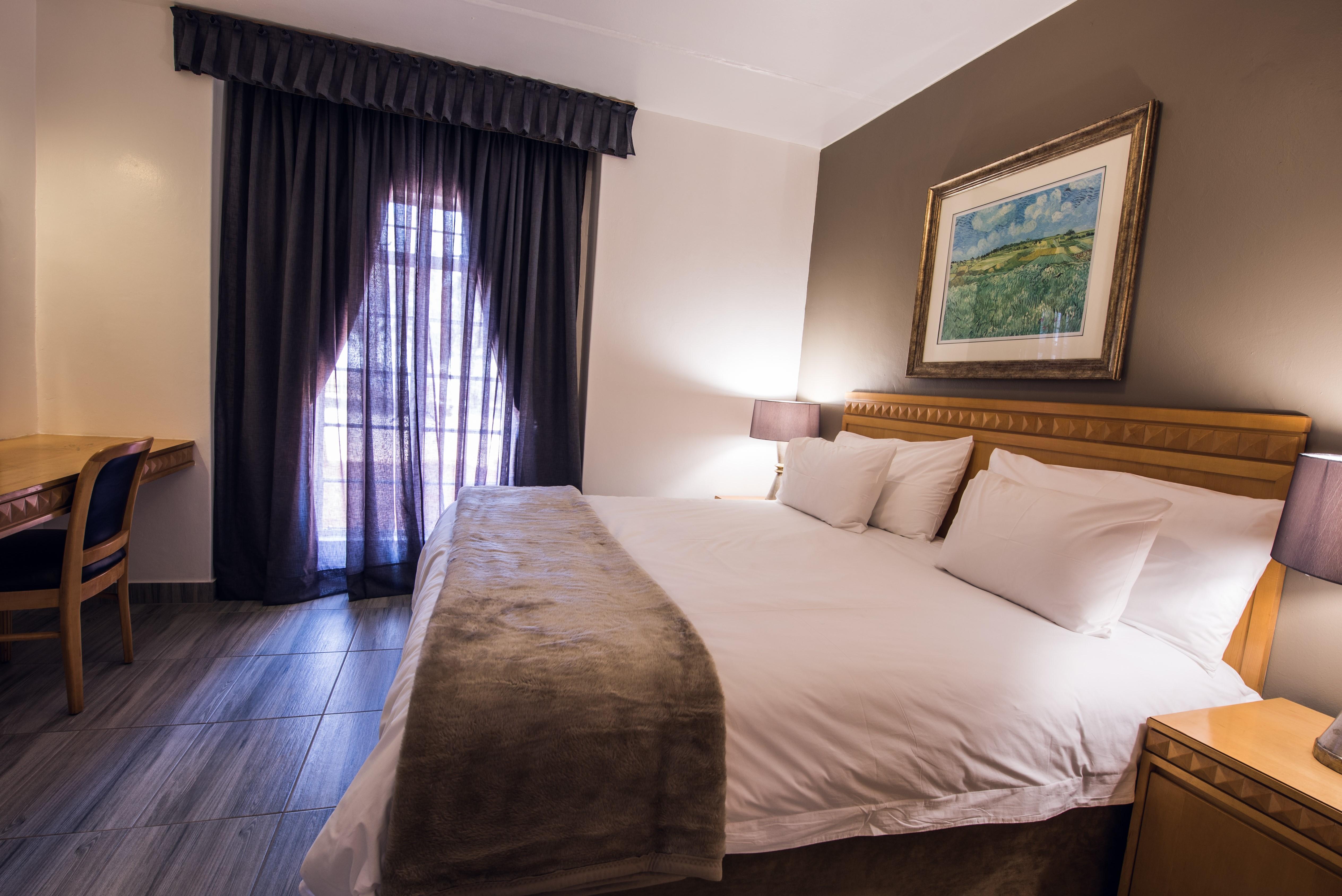 אידנווייל Airport Inn And Suites מראה חיצוני תמונה