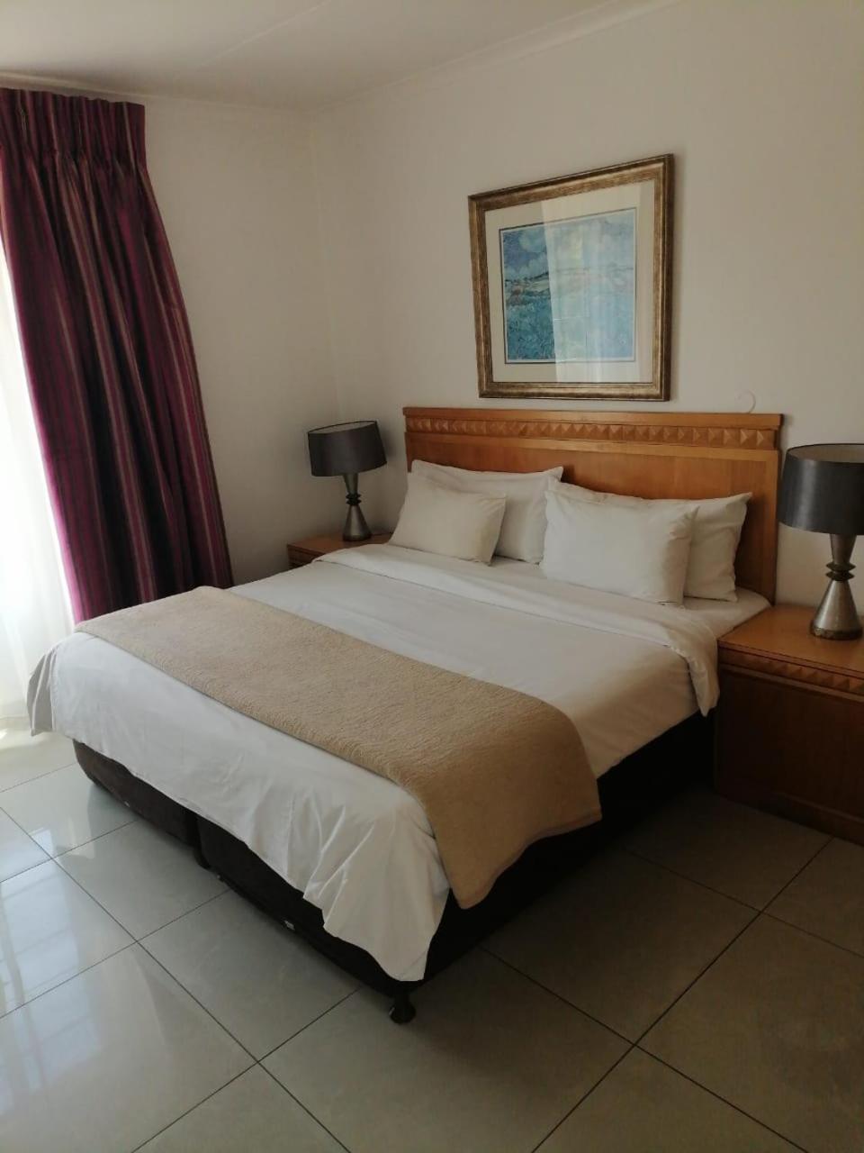 אידנווייל Airport Inn And Suites מראה חיצוני תמונה